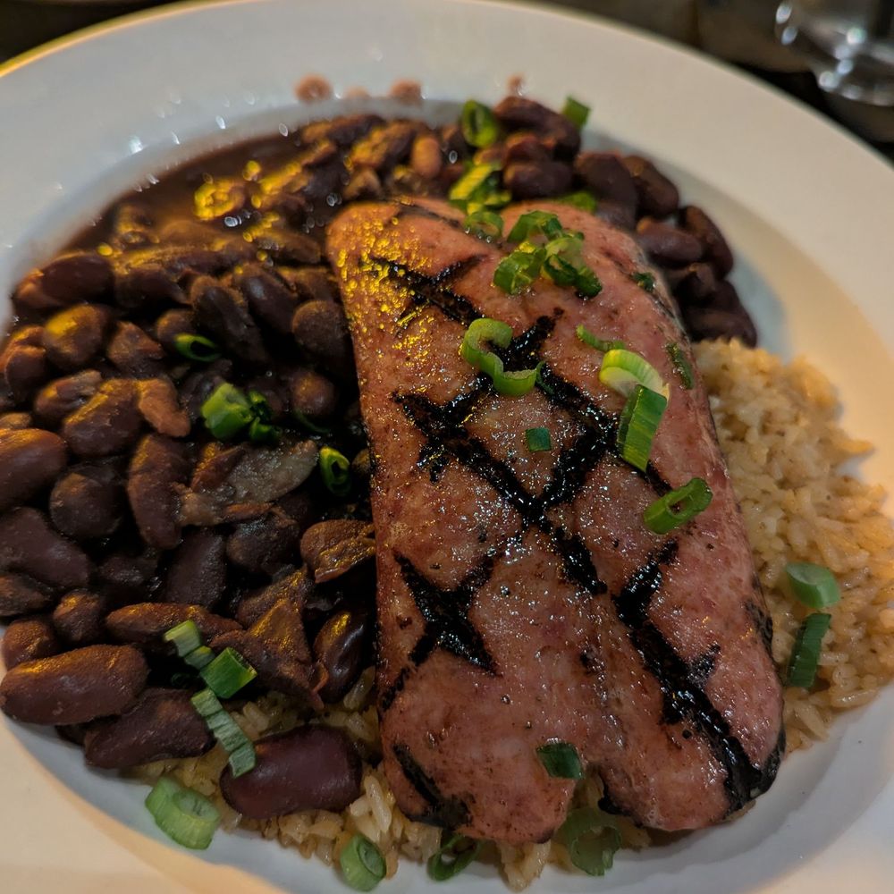 Red bean jambalaya rice with sausage. Comforting, filling, and delicious.