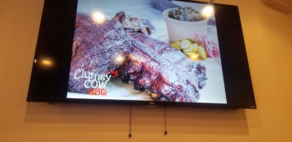 Clumsy Cow BBQ by null