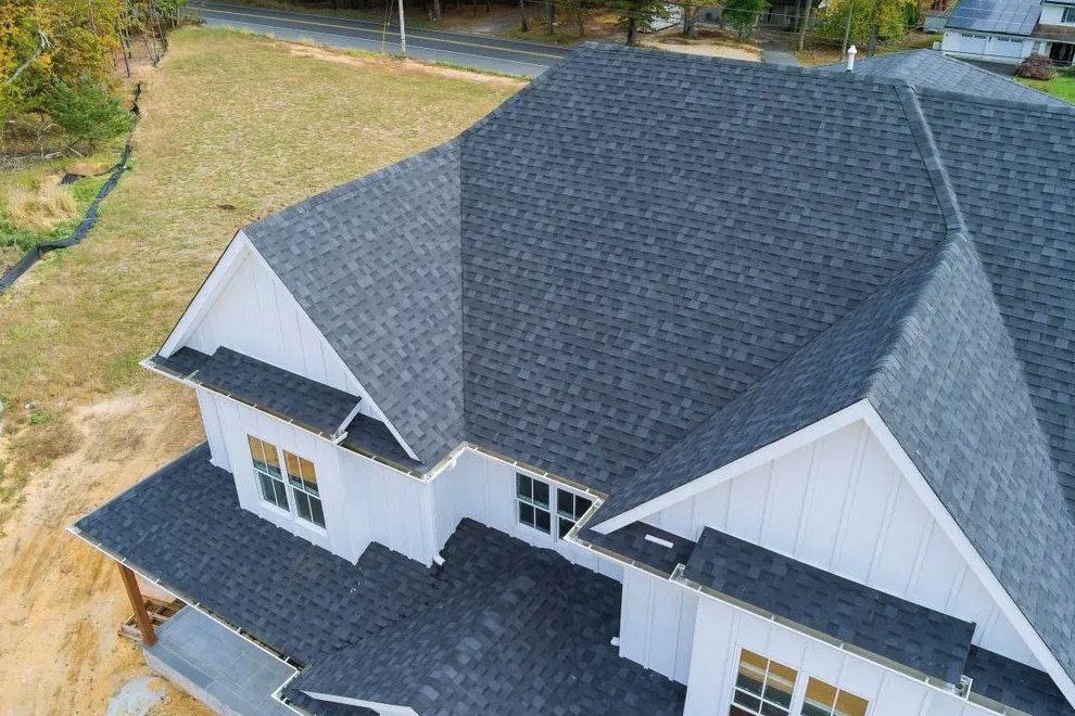 Slide of KLA Roofing & Construction