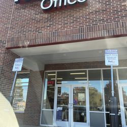 FedEx Office Print & Ship Center
