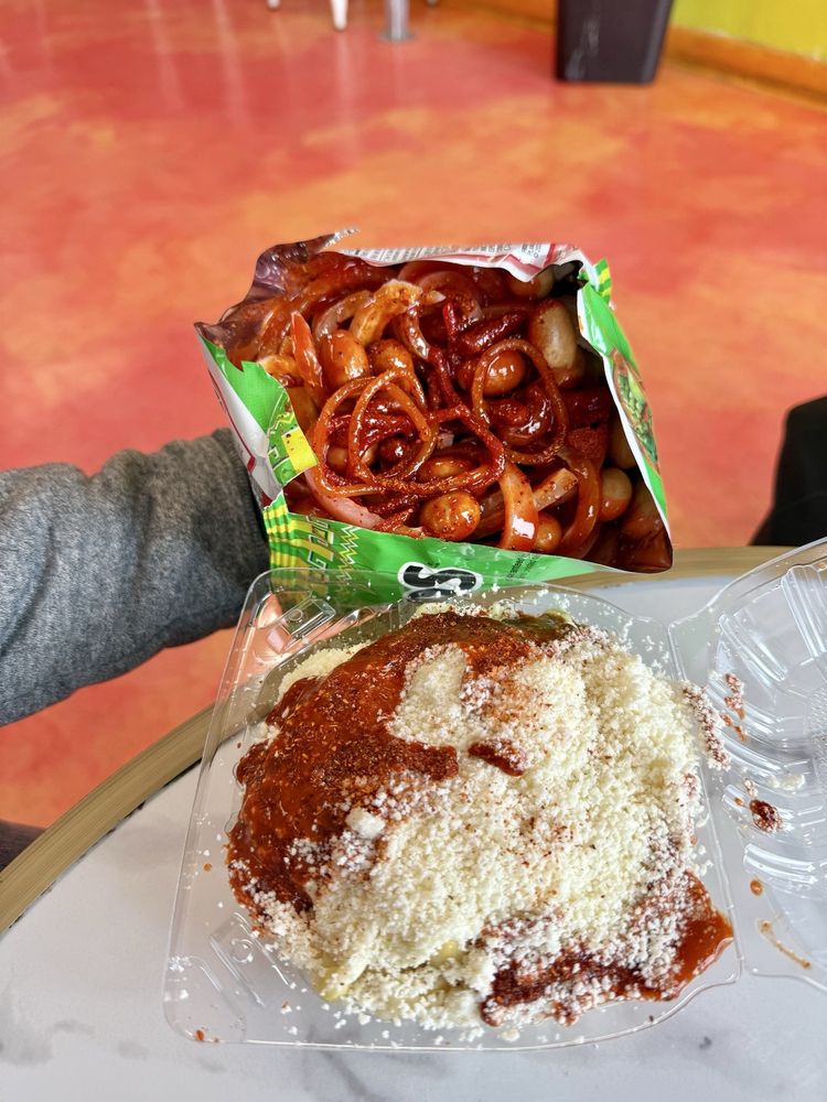 Los Munchies Logo
