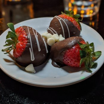 Zona Caribbean | Restaurant Bar & Grill Norcross GA - Chocolate covered strawberries (special for Valentines) - Caribbean Near Me - Norcross, Georgia