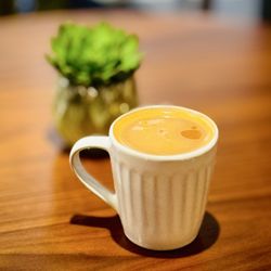 Tolle Lege Coffeebar - Americano with oat milk