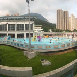 斧山道游泳池