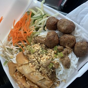 Viet Huong - Vermicelli noodles with pork and meatballs - Vietnamese Near Me - Tulsa, Oklahoma