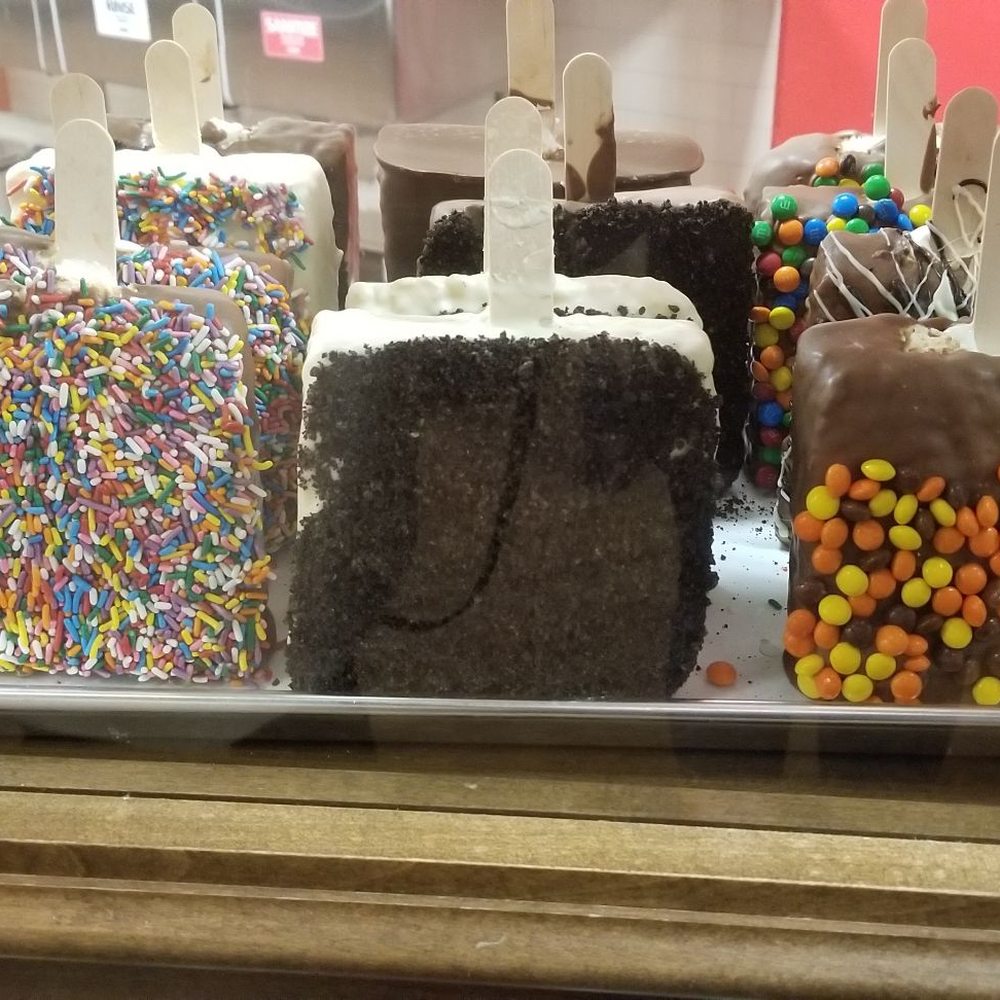 River Street Sweets - Ginormous rice krispies with various toppings - Candy Stores Near Me - Atlanta, Georgia