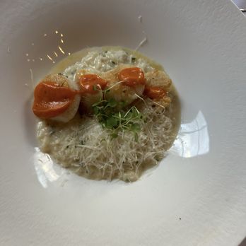 Nikos - Scallops - New American Near Me - Yardley, Pennsylvania