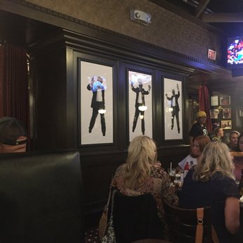 Harry Caray's - Sports Bars Near Me - Chicago, Illinois Harry Caray's - Sports Bars Near Me - Chicago, Illinois