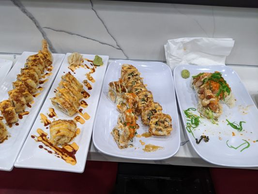 Akita Sushi by null