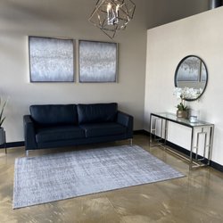 Bask Tanning & Airbrushing - Waiting Area
