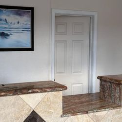 Budget Lodge by OYO Portland West