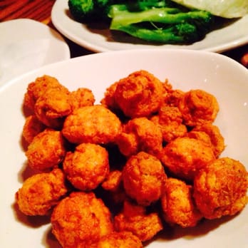 Outback Steakhouse - Booshmen mushrooms! Not on the menu just ask! OMG so good & I don't even like mushrooms! - Steakhouses Near Me - Bakersfield, California Outback Steakhouse - Booshmen mushrooms! Not on the menu just ask! OMG so good & I don't even like mushrooms! - Steakhouses Near Me - Bakersfield, California