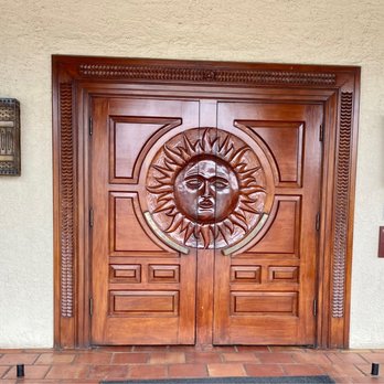 Matt's El Rancho - Front doors ~ sooo pretty - Mexican Near Me - Austin, Texas Matt's El Rancho - Front doors ~ sooo pretty - Mexican Near Me - Austin, Texas