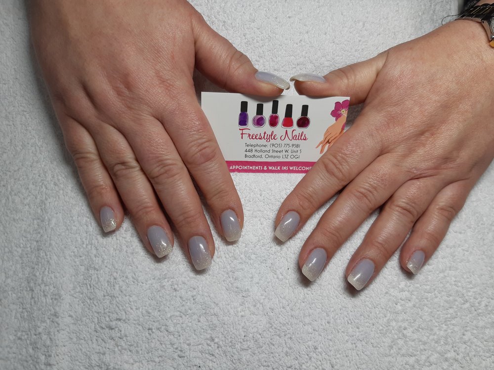 Freestyle Nails Logo