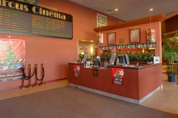 MARCUS LA CROSSE CINEMA - Updated January 2026 - 13 Photos & 30 Reviews