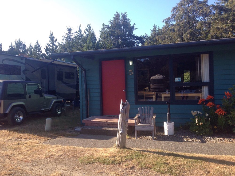 THE DUNES BEACH RESORT CLOSED 3041 State Route 109, Copalis Beach