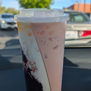Duet Tea - Coconut mango sticky rice and lychee Thai milk tea in a duet cup - Bubble Tea Near Me - Fremont, California