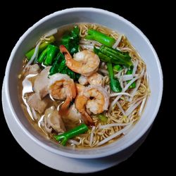 East Thai and Noodle House - Chicken and Shrimp Noodle Soup