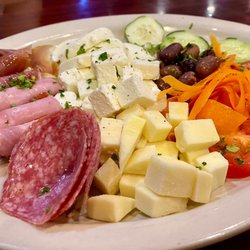 Mimmo's Ristorante Pizzeria - Italian plate to start