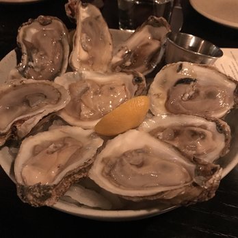 The Loyalist - Oysters- Amazing! - New American Near Me - Chicago, Illinois