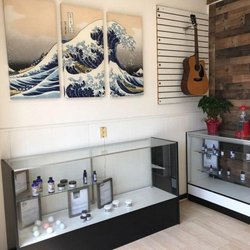 CBDelRey - CBD displays