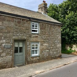 Old Town Cottage - Old Town Cottage