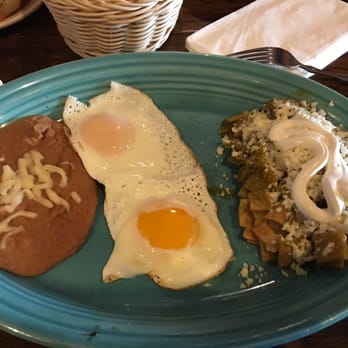 Lalo's Restaurant - Chilaquiles - Mexican Near Me - Berwyn, Illinois