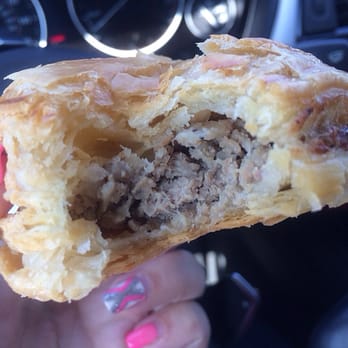 Vien Dong Sugar Cane - Pate Chaud: Savory puff pastry w/ pork meatball filling | 50 cents each (Delicious) - Juice Bars & Smoothies Near Me - San Jose, California Vien Dong Sugar Cane - Pate Chaud: Savory puff pastry w/ pork meatball filling | 50 cents each (Delicious) - Juice Bars & Smoothies Near Me - San Jose, California
