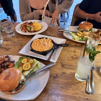 Local Union 271 - Duck Fat - THE LOCAL 271 2lb BURGER, TRUFFLE CAVATAPPI MAC & CHEESE - American Near Me - Palo Alto, California Local Union 271 - Duck Fat - THE LOCAL 271 2lb BURGER, TRUFFLE CAVATAPPI MAC & CHEESE - American Near Me - Palo Alto, California
