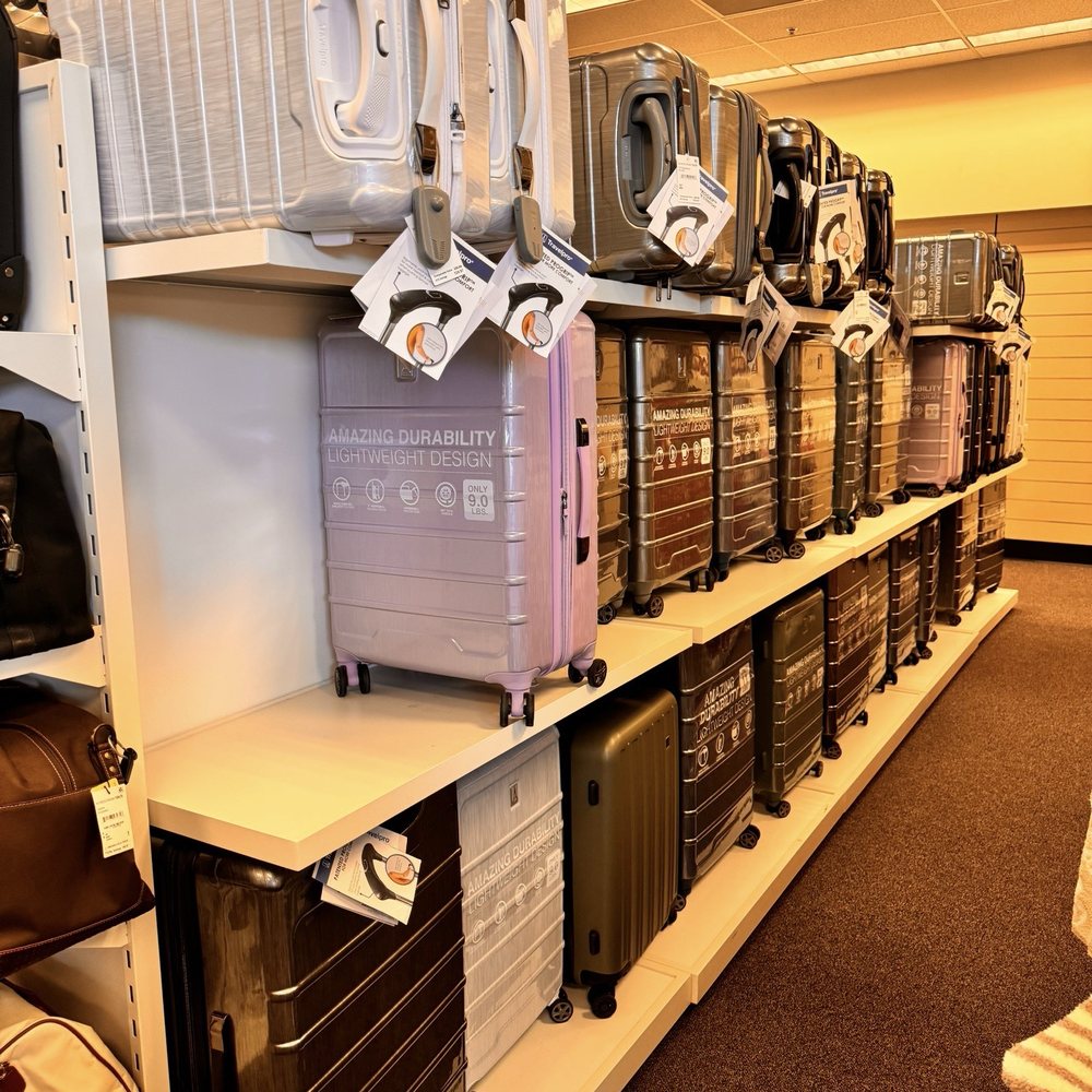 Nordstrom Rack - Shoe Stores Near Me - Paramus, New Jersey