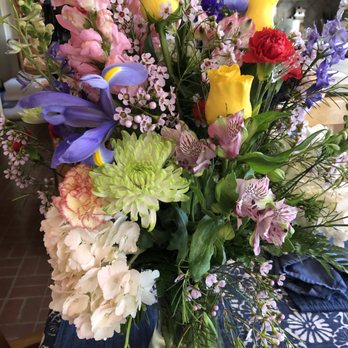 La Belle Orange Blossom Florist - Florists Near Me - Orange, California