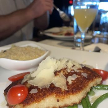Cooper’s Hawk - Parmesan Lunch Dana's Parmesan-Crusted Chicken chicken - Desserts Near Me - Surprise, Arizona