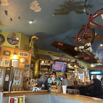 Flippin' Cow - A shot of the bar - Burgers Near Me - Elkhart, Indiana Flippin' Cow - A shot of the bar - Burgers Near Me - Elkhart, Indiana