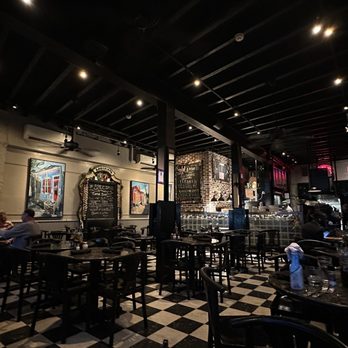 Louisiana Pizza Kitchen - Inside - Pizza Near Me - New Orleans, Louisiana Louisiana Pizza Kitchen - Inside - Pizza Near Me - New Orleans, Louisiana