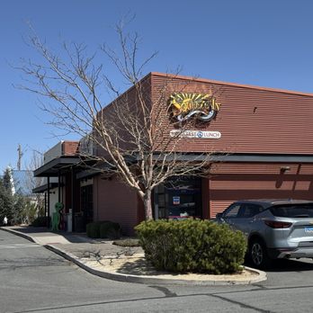 Squeeze In - Outside- entrance to the left side here - Breakfast & Brunch Near Me - Sparks, Nevada