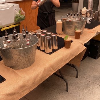 Phin Bar - Caterers Near Me Phin Bar - Caterers Near Me