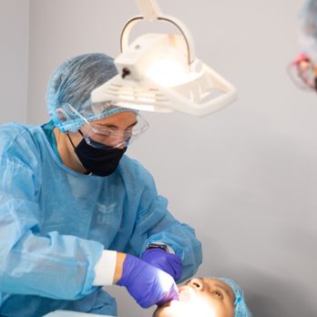 UEI College - Ontario - Dental Assistant instructor demonstrating to students in lab. - Colleges & Universities Near Me - Ontario, California UEI College - Ontario - Dental Assistant instructor demonstrating to students in lab. - Colleges & Universities Near Me - Ontario, California