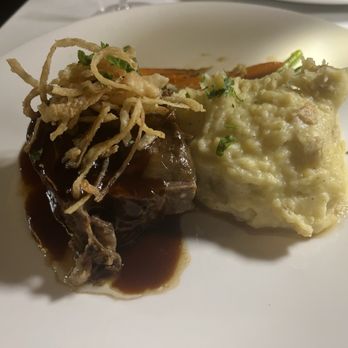 The Board Room - Short Ribs - American Near Me - Novato, California The Board Room - Short Ribs - American Near Me - Novato, California