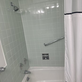 Menger Hotel - Tub/Shower - Venues & Event Spaces Near Me - San Antonio, Texas Menger Hotel - Tub/Shower - Venues & Event Spaces Near Me - San Antonio, Texas