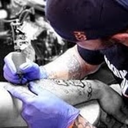 Rutland Studios - Bryan Rutland tattooing at Rutland Studios