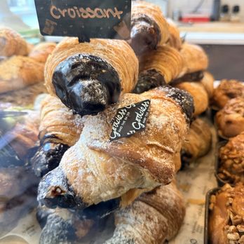 Goddess and the Baker, 33 S Wabash-Millennium Park - chocolate croissants - Coffee & Tea Near Me - Chicago, Illinois