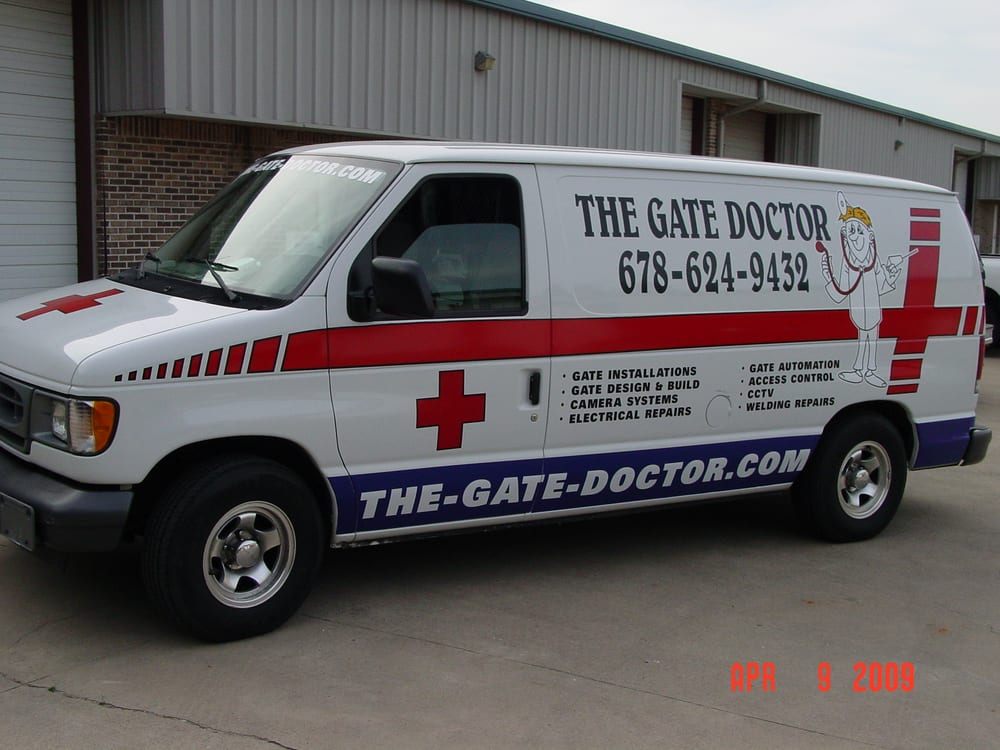 THE GATE DOCTOR 54 Photos & 10 Reviews Fences & Gates 2590