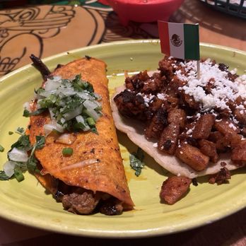 Taqueria Los Mayas - Birria and chorizo with potatoes tacos - Mexican Near Me - Cheektowaga, New York Taqueria Los Mayas - Birria and chorizo with potatoes tacos - Mexican Near Me - Cheektowaga, New York
