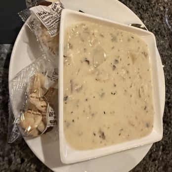Royal River Grill House - New England Clam Chowder - BOWL - Steakhouses Near Me - Yarmouth, Maine