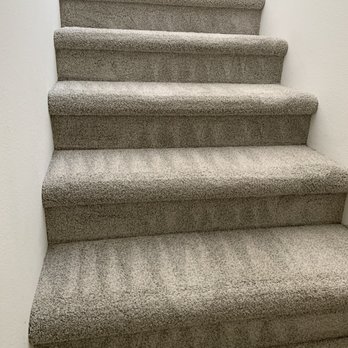 Steam Express Cleaning Service - Cleaned stairs - Carpet Cleaning Near Me - Camarillo, California Steam Express Cleaning Service - Cleaned stairs - Carpet Cleaning Near Me - Camarillo, California