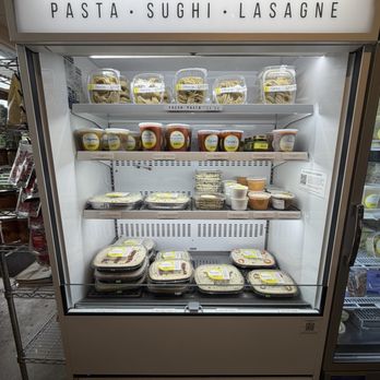 Via Rosa 11 - To go Italian fare like sauces, heat and eat fare - Italian Near Me - Bainbridge Island, Washington Via Rosa 11 - To go Italian fare like sauces, heat and eat fare - Italian Near Me - Bainbridge Island, Washington