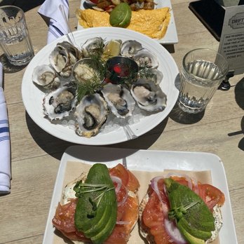Driftwood Kitchen - Seafood Near Me - Laguna Beach, California Driftwood Kitchen - Seafood Near Me - Laguna Beach, California