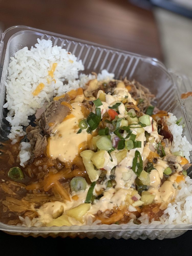Chris' Ono Grinds Island Grill