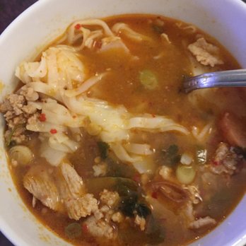 Vanda Thai - Tom yum noodle soup - Thai Near Me - Walnut Creek, California Vanda Thai - Tom yum noodle soup - Thai Near Me - Walnut Creek, California