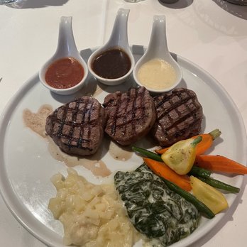 Villa Saverios - Extremely tender beef tenderloin medallions - Italian Near Me - Tijuana, BCN